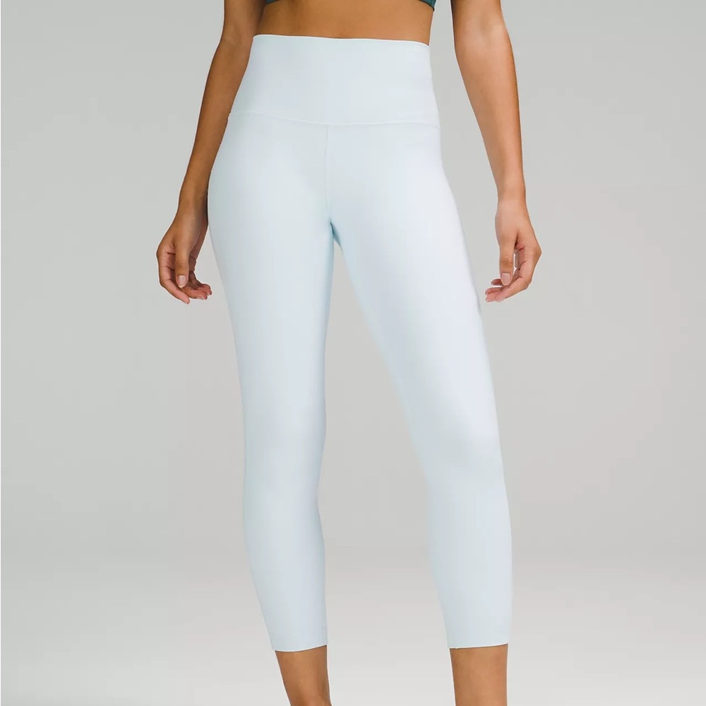 Women’s lululemon Align HR Pant 25” Leggings